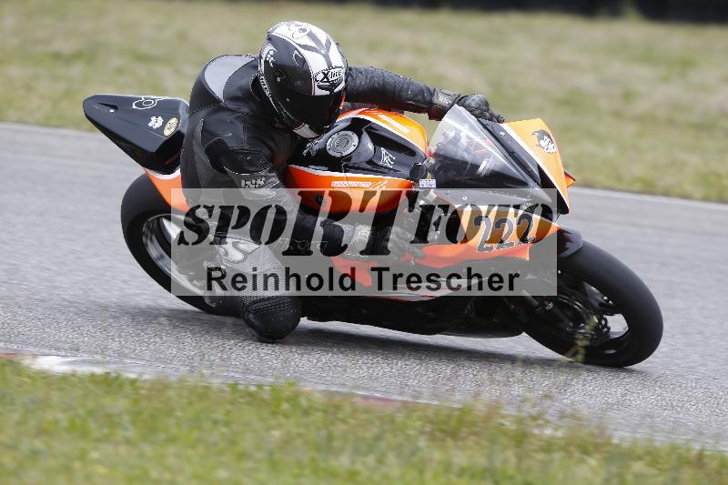 /Archiv-2024/13 22.04.2024 Plüss Moto Sport ADR/Freies Fahren/222